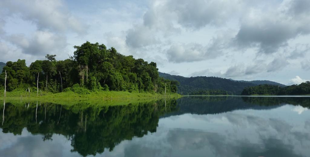 Baandin Chiewlarn Hotel Ban Tha Khun Buitenkant foto