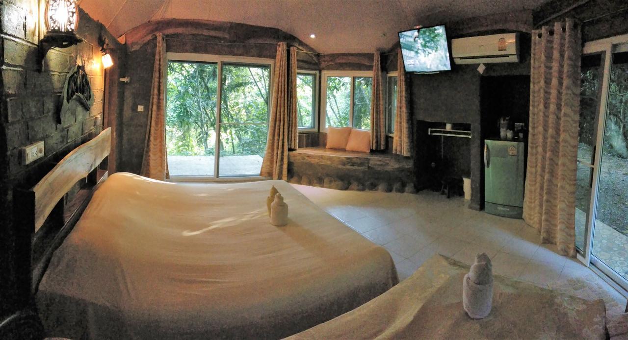 Baandin Chiewlarn Hotel Ban Tha Khun Buitenkant foto