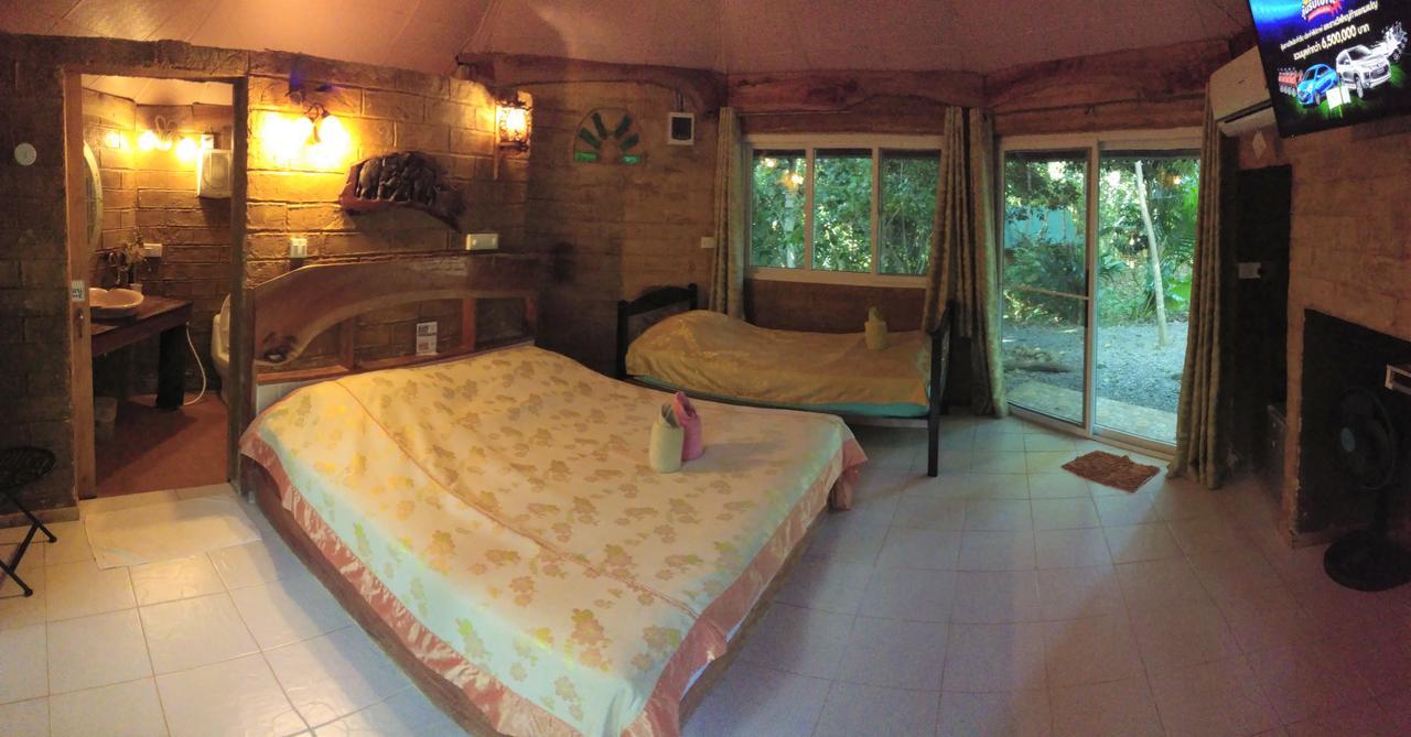 Baandin Chiewlarn Hotel Ban Tha Khun Buitenkant foto