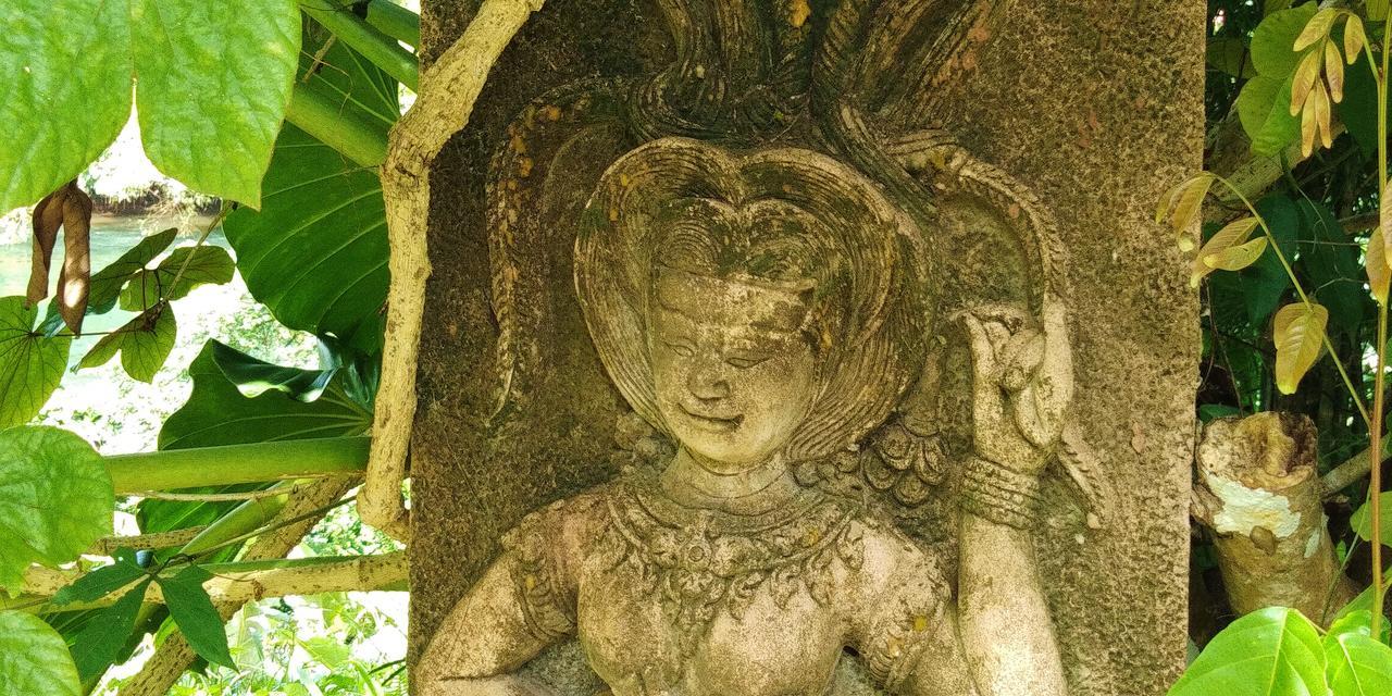 Baandin Chiewlarn Hotel Ban Tha Khun Buitenkant foto